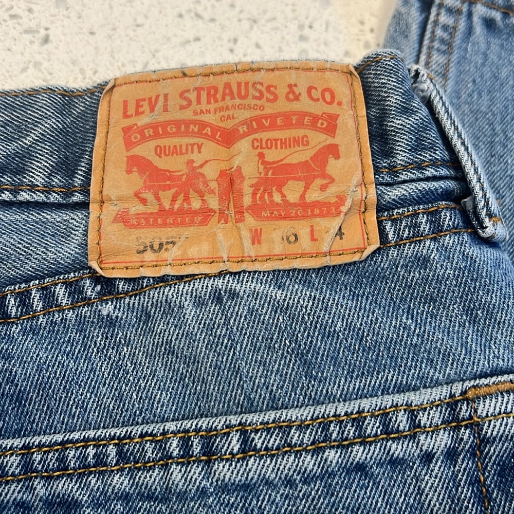 Men’s Levi 505 Jeans